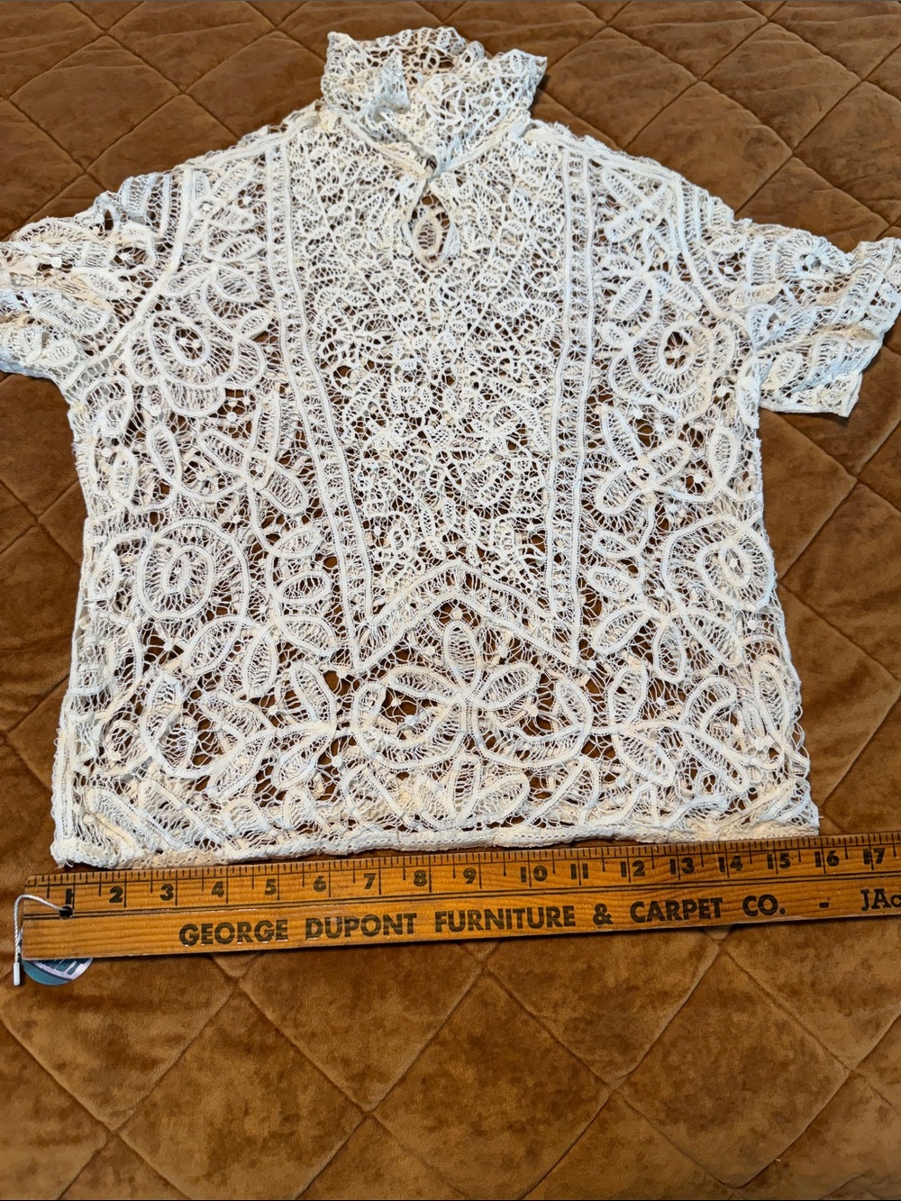 Vintage Cream Crochet Lace Short-Sleeve Blouse - Picture 6 of 7